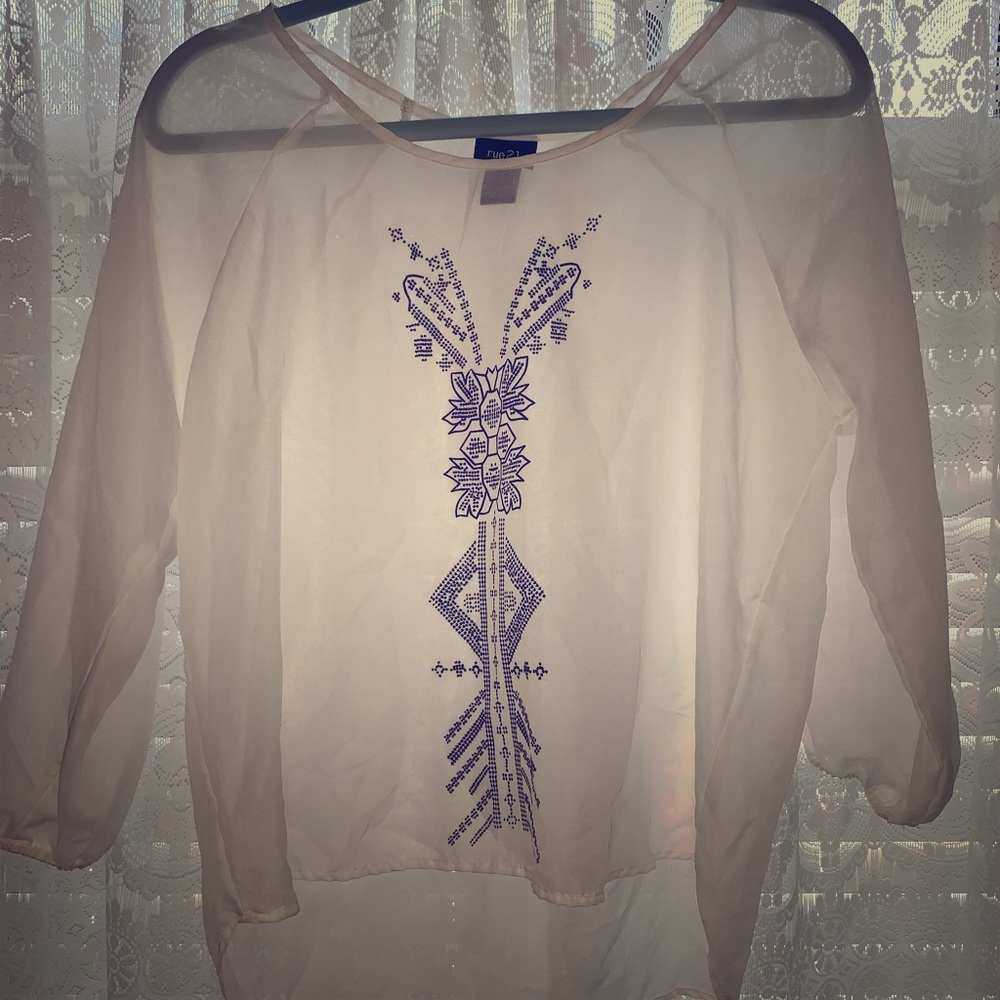 💛NWOT Rue21 Boho Sheer Blouse with Design